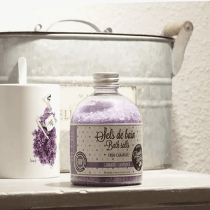 Say goodbye to heavy and swollen legs. Take a sea salt bath that will bring you to France. 