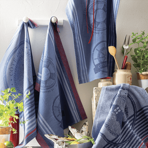 Back to Bretagne... this tea towel brings a marine theme for your home by the ocean with a French twist.