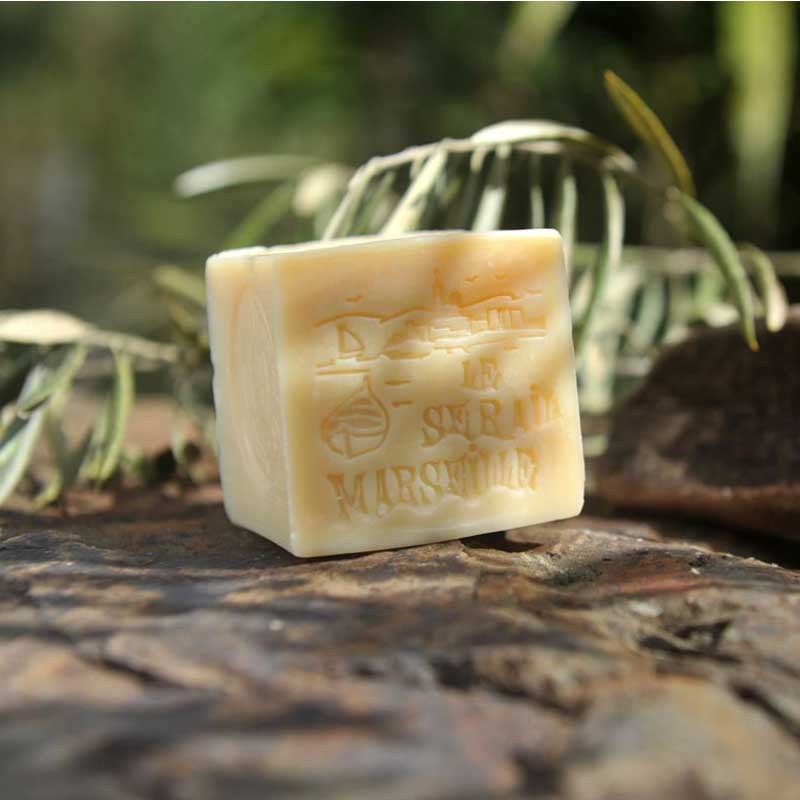 Family Marseille Soap Combo for your home. Save money. French Bliss is selling French Marseille soap online in Australia. Oilve and copra oil cubes available in 300g or 150g. An ec-friendly and multi-purpose product to have at home.