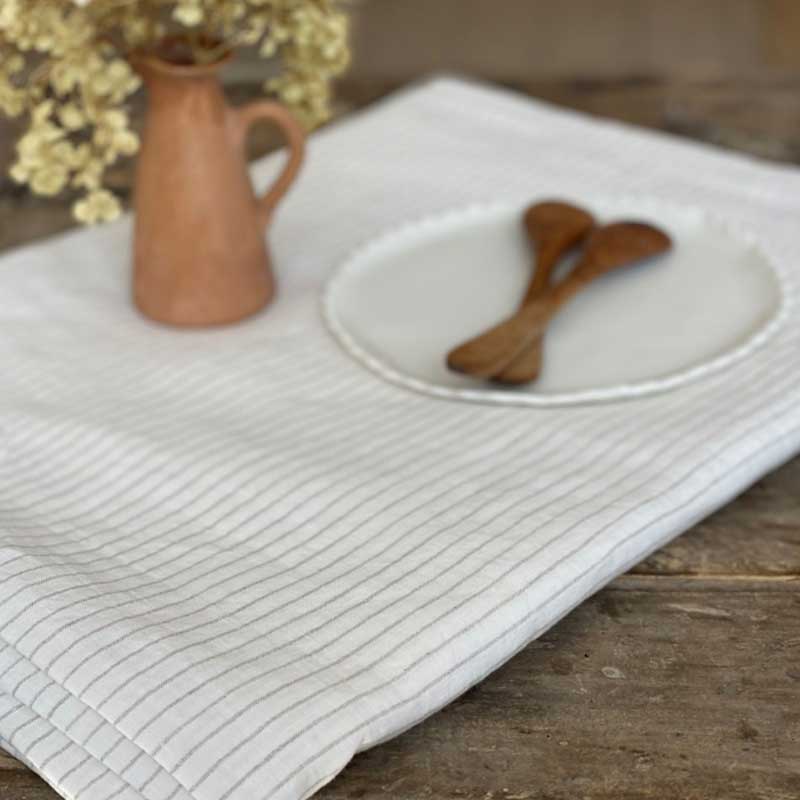 DUO White Tablecloth
