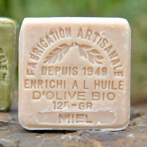 French Bliss is selling French soaps in Australia. Discover our organic range, enriched in organic olive oil. Honey, clay, lavender and donkey's milk. 