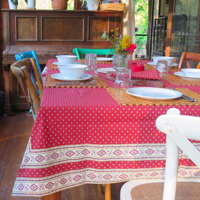 ESTEREL Framed Red Cotton Tablecloth