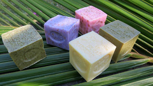 French Bliss is selling French products online. Enjoy the 150g little cube collection. Marseille Soap (savon de Marseille) and exfoliating scented soaps: verbena, lavender and Rose. 